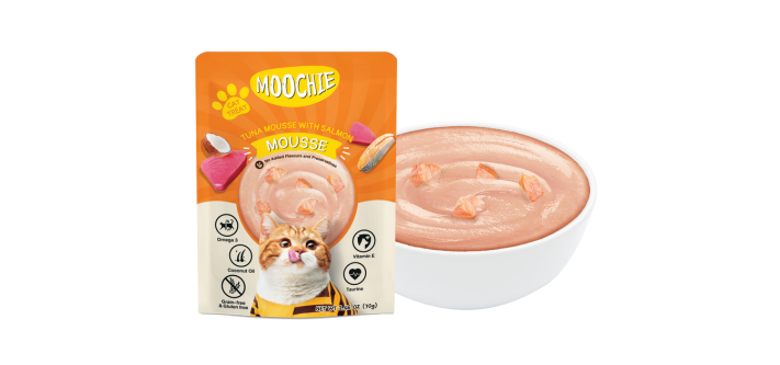 Moochie Cat Food Tuna Mousse with Salmon Pouch 70g