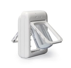 Pet Safe Passport Intelligent Dog Cat Door Flap