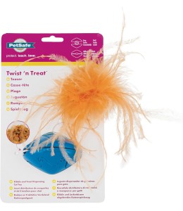 PetSafe Twist ‘n Treat Teaser Cat Toy