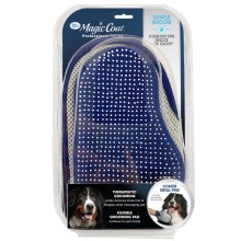 Four Paws Magic Coat Professional Series Love Glove Deluxe Tender Tip - SMALL BLISTER One Size