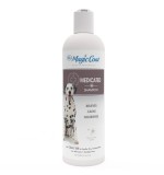 Four Paws Magic Coat Superior Performance Medicated Shampoo 16 oz.