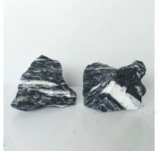 SV Aquarium Deco Black & White Aurum Rock Medium, 18-23 cm / box