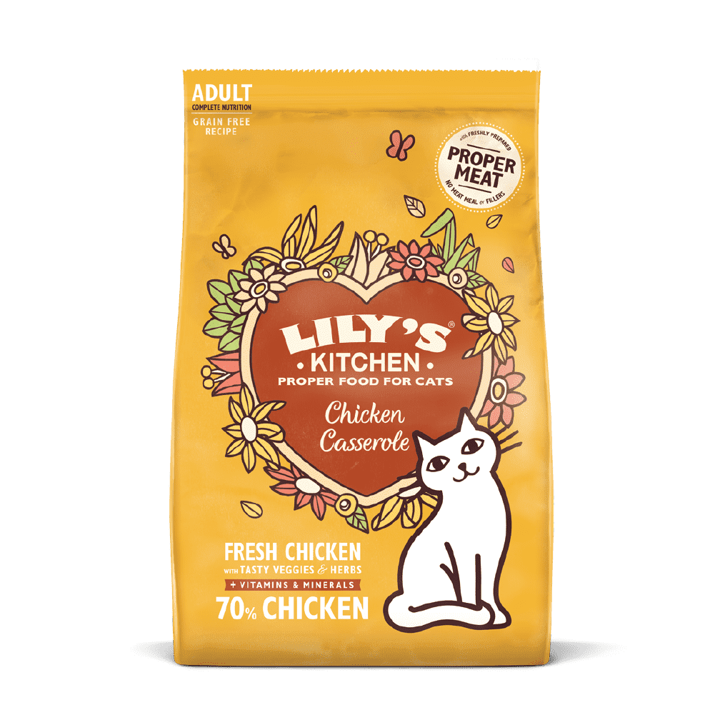 Lily's Kitchen Chicken Casserole Dry Food for Cats (2Kg)