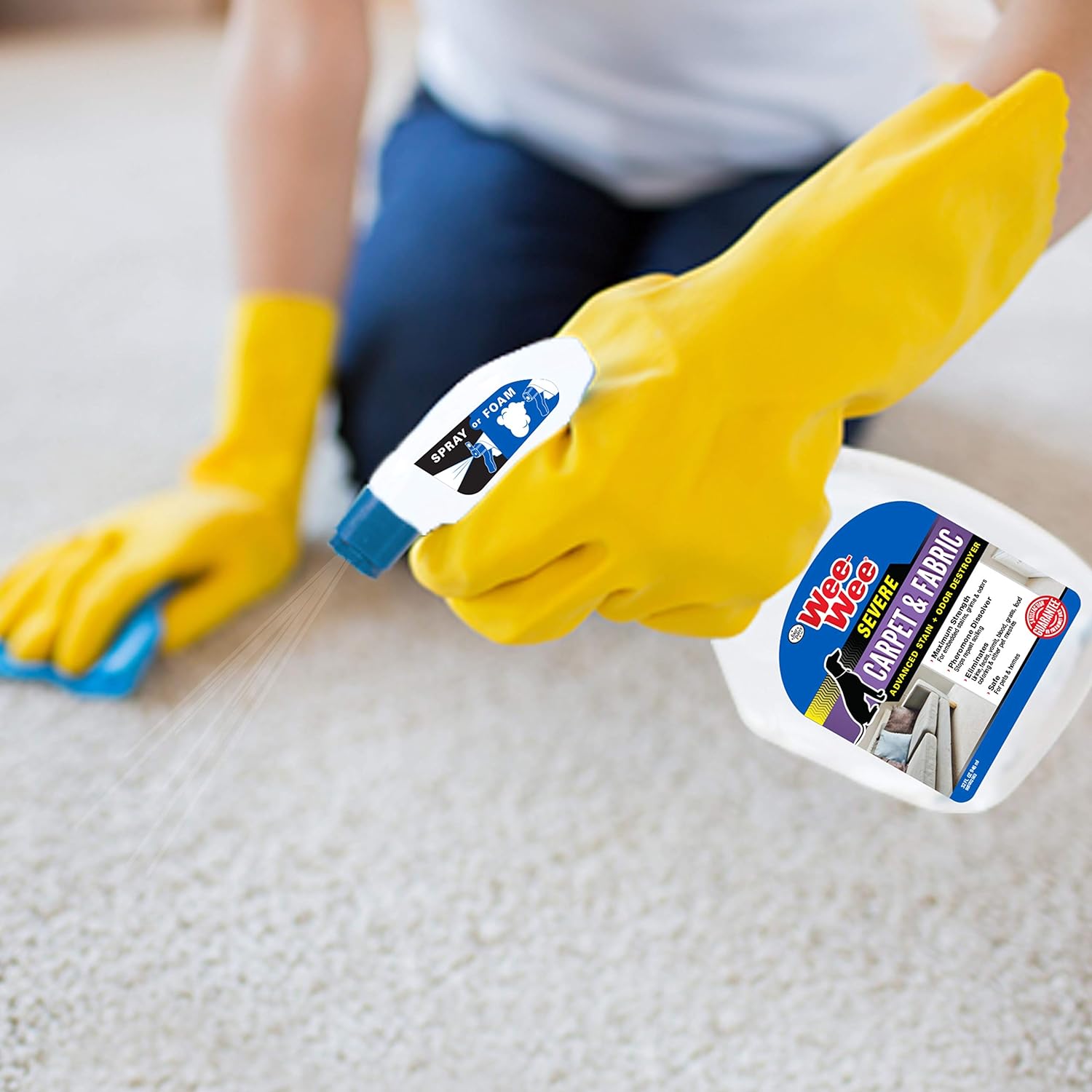 Four Paws Wee-Wee Carpet & Fabric Cleaner Severe Stain & Odor Remover 32 oz.