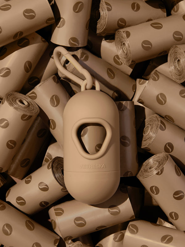 VETRESKA Coffee Pet Poop Bags & Dispenser Set (1 Dispenser + 7 Rolls)